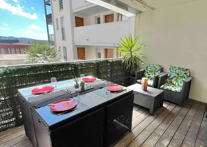 Au Coeur De Porto-vecchio * Porto-Vecchio (Corsica)